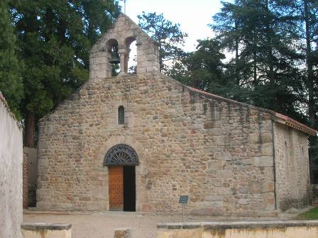 chapelle pour pl&eacute;l&eacute;rinage &agrave; Bonson